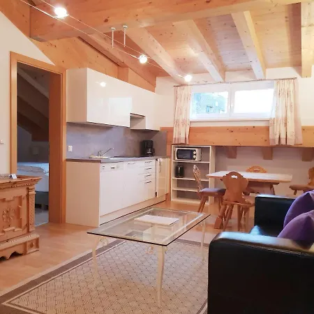Apartment Sursilva Im Haus Steiner Lech am Arlberg