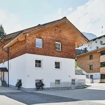 Apartment Sursilva Im Haus Steiner Lech am Arlberg