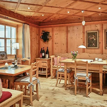 Apartment Sursilva Im Haus Steiner Lech am Arlberg
